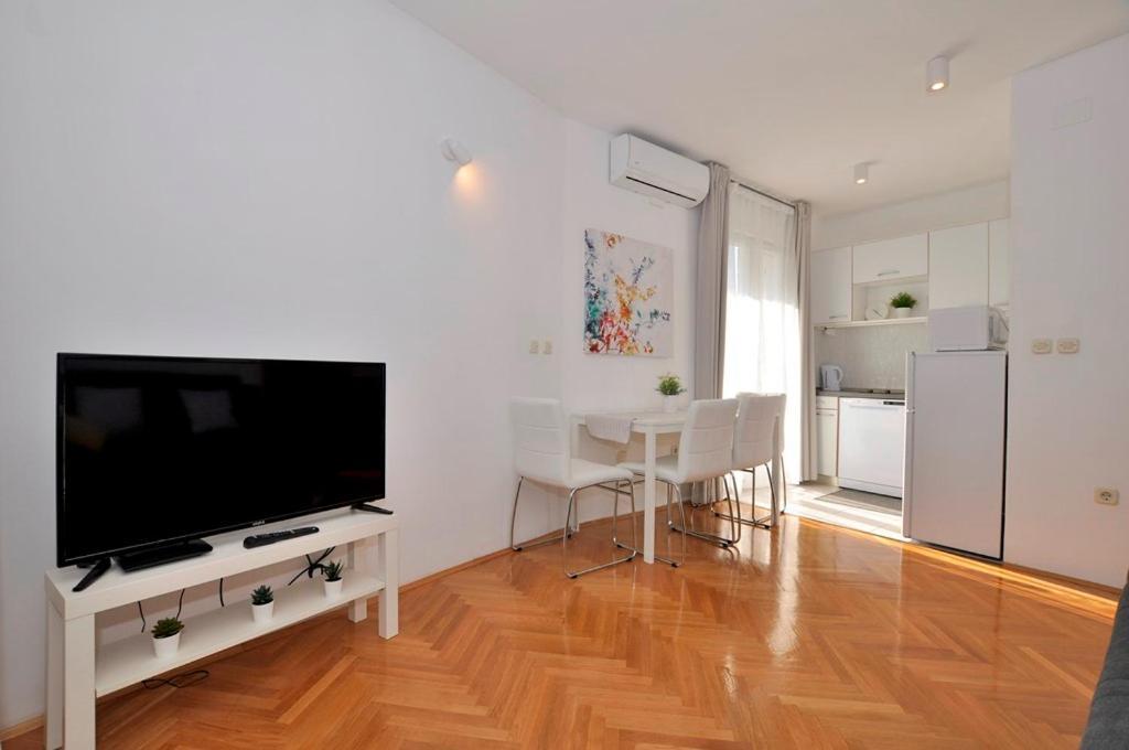 Apartman Ivanto Makarska Exterior foto